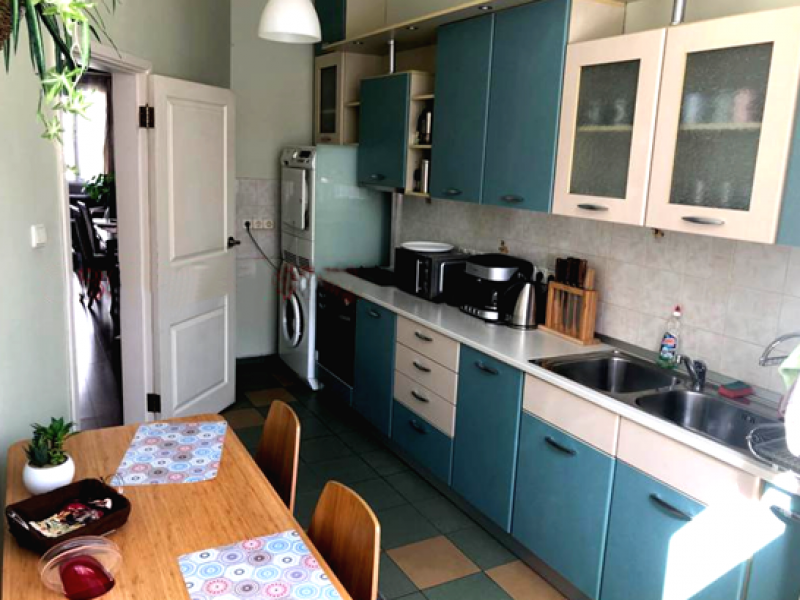 Под наем в София Четиристаен  Център - НДК ID 102651