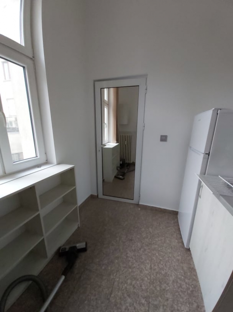Под наем в София офис Център-ЦУМ ID 93017
